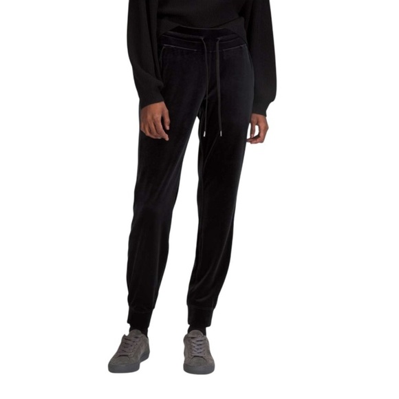 lululemon athletica Pants - Lululemon Ready to Crush High-Rise Velour Jogger *Full Length